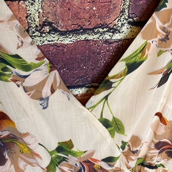 SIMPLY Noelle Long Floral Tropical Flowy Chiffon Maxi Dress Size M - Picture 8 of 11